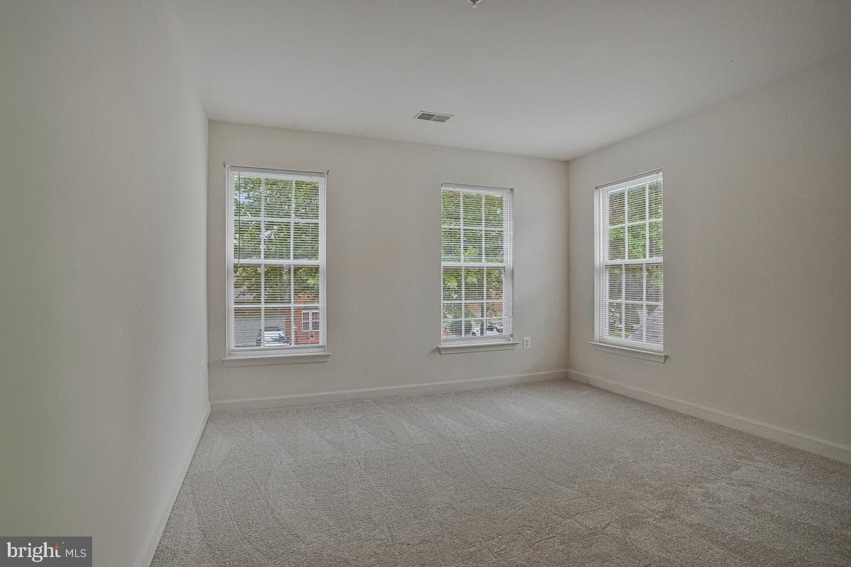 2310 Nicol Circle photo 39