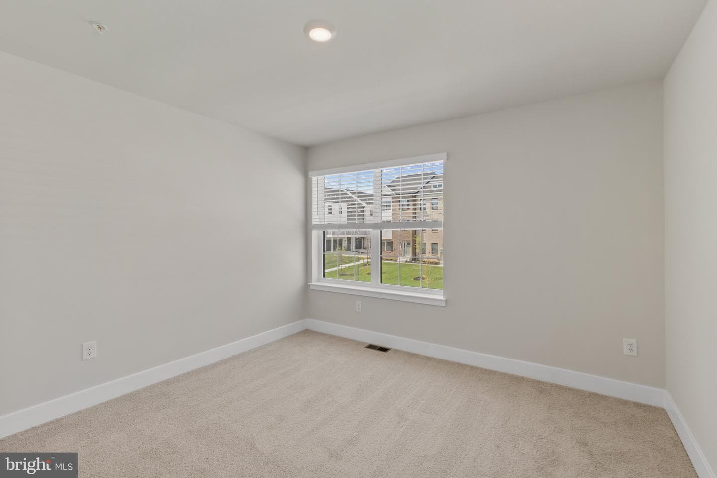 5115 Glistening Pond Way photo 37