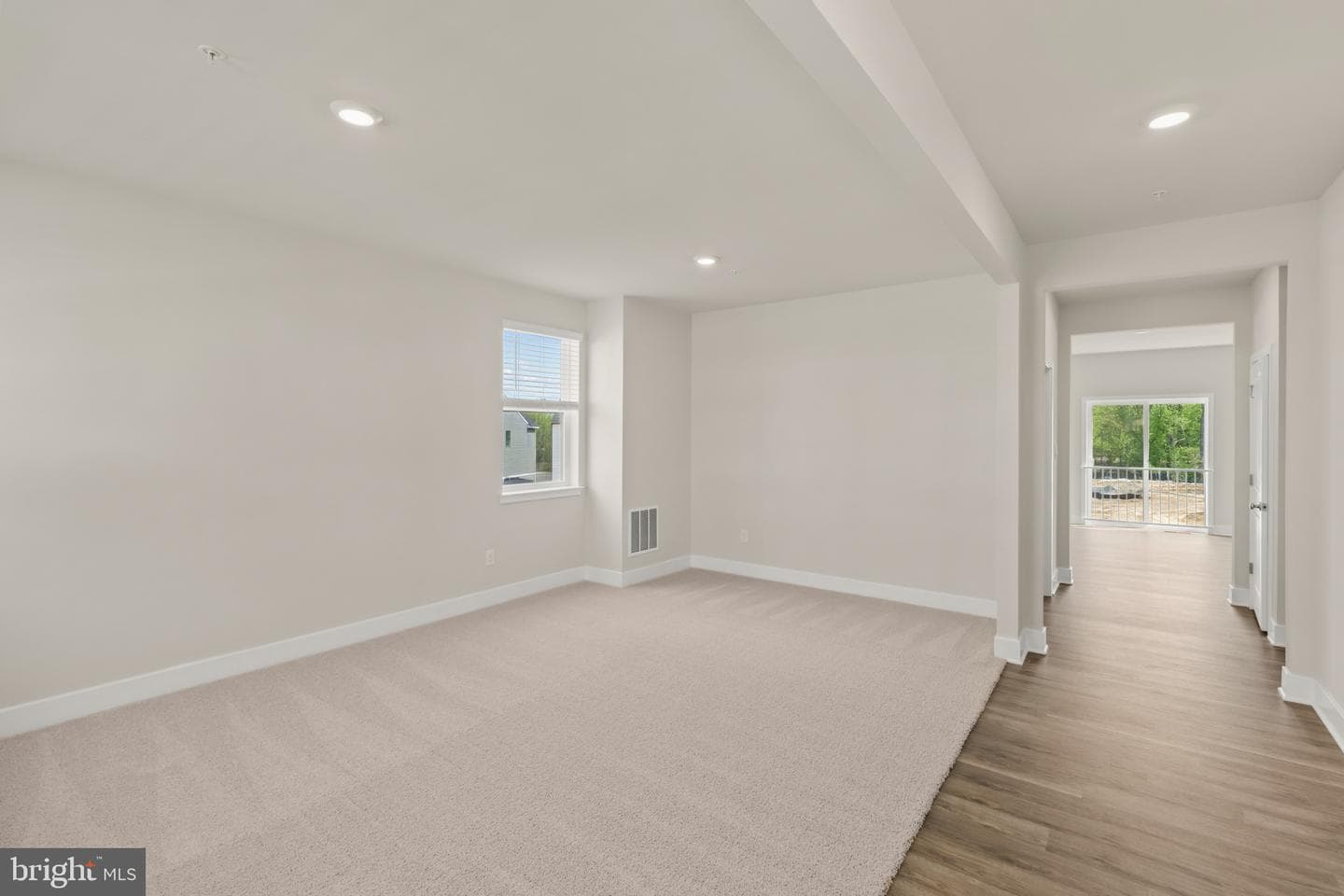 5115 Glistening Pond Way photo 4