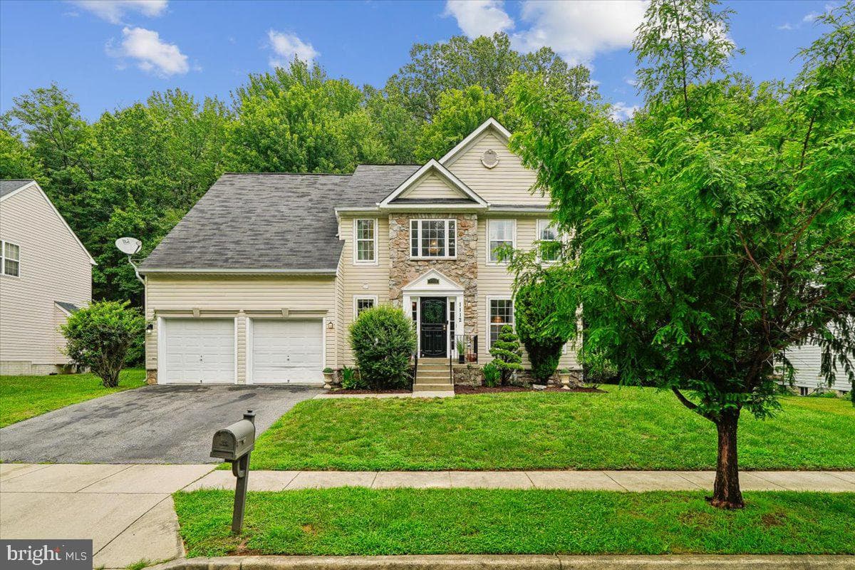 1112 Ryon Way photo 3