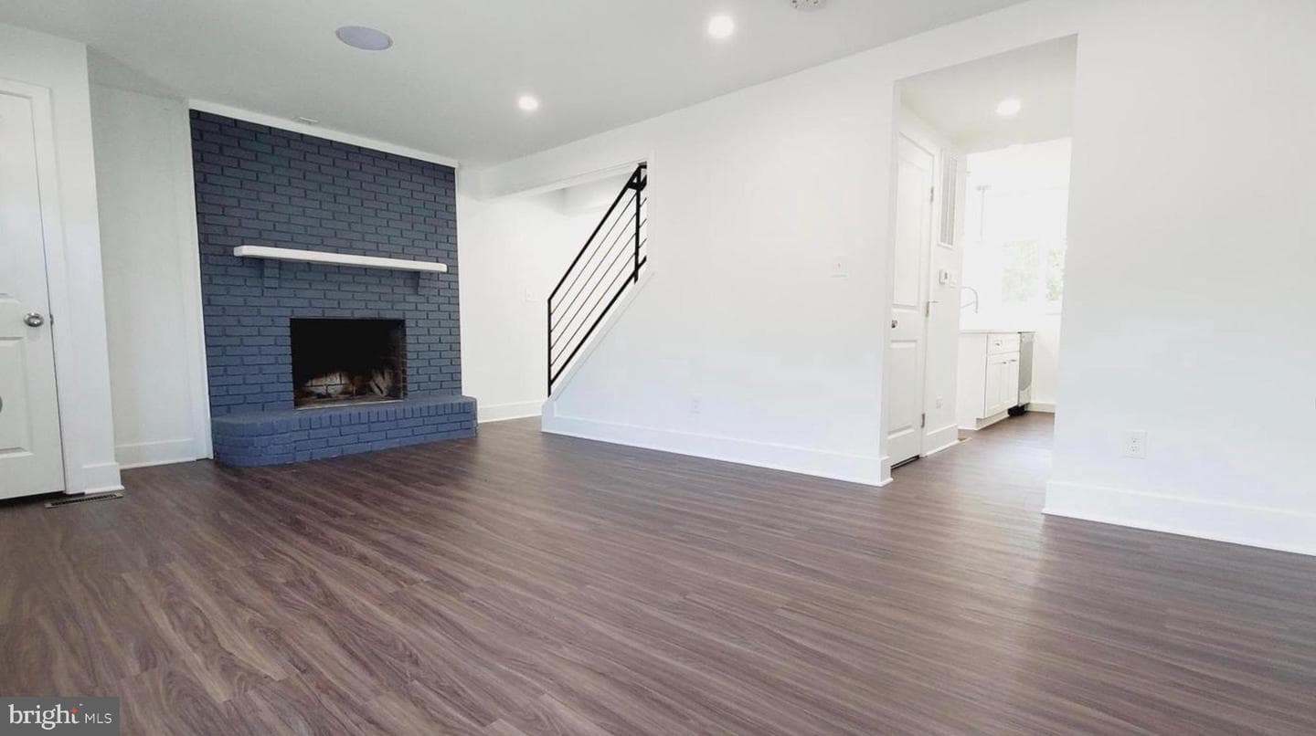 2112 Columbia Place, Landover