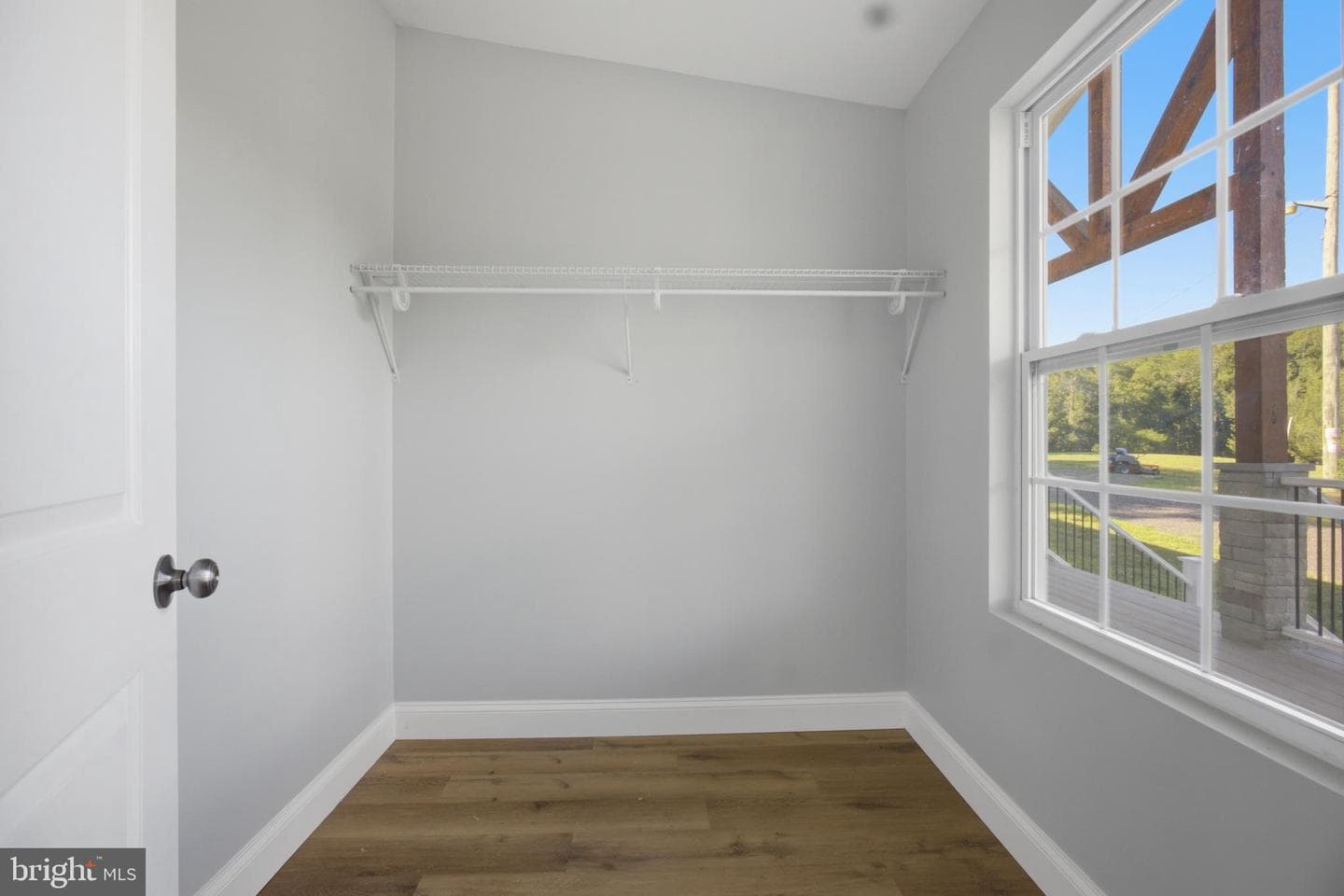 15000 Mount Calvert Road photo 10