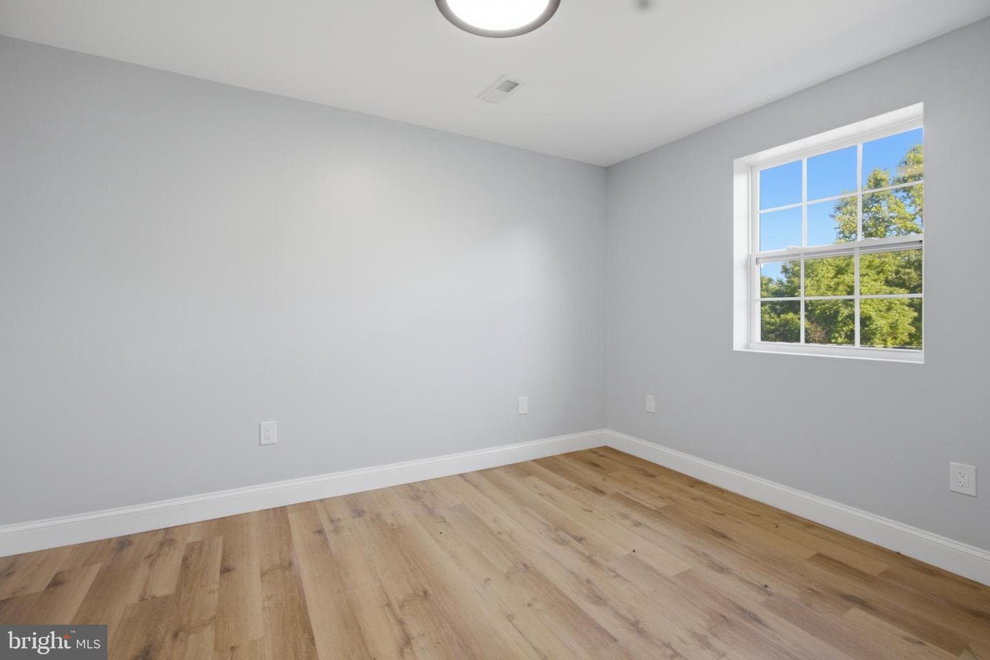 15000 Mount Calvert Road photo 19
