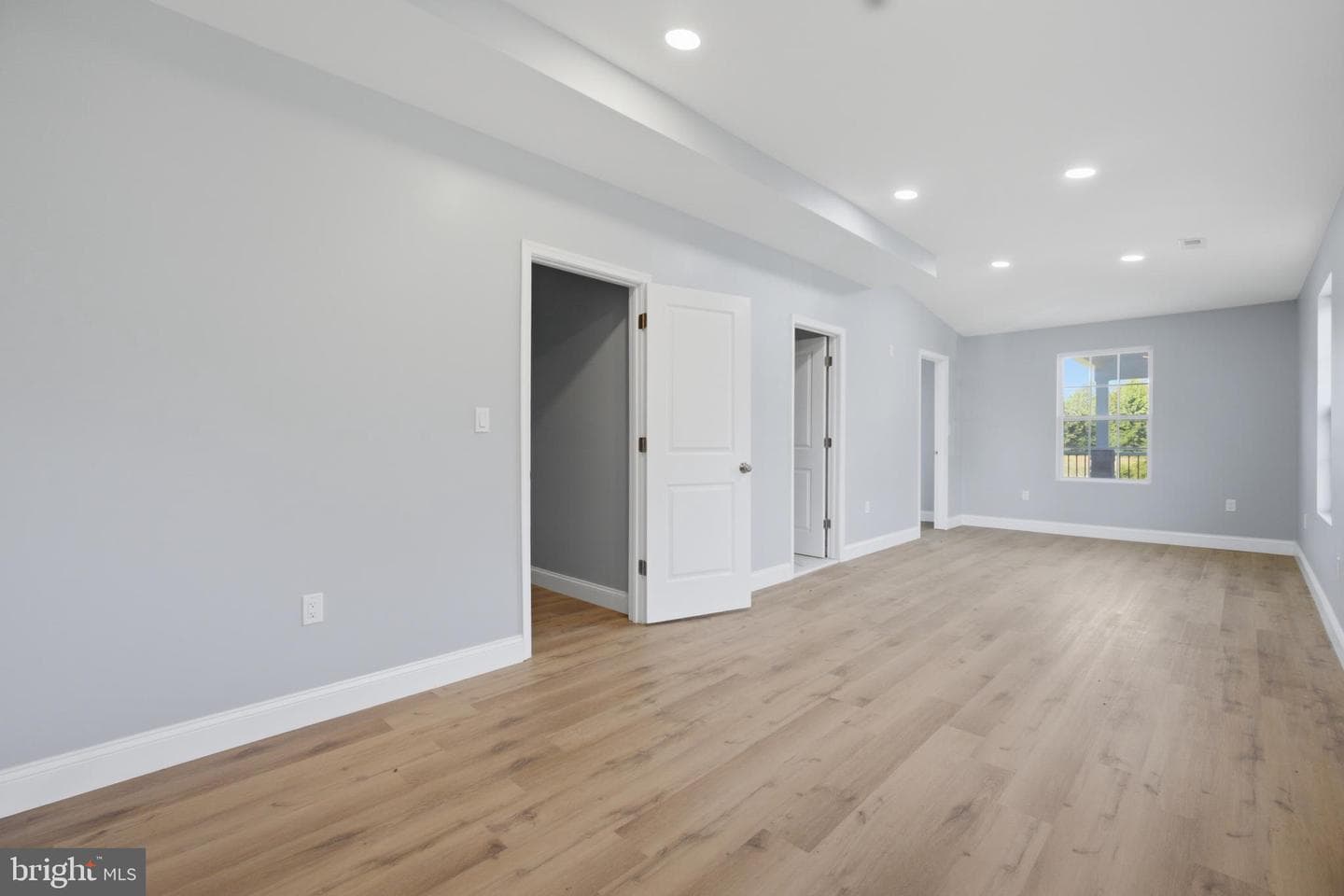 15000 Mount Calvert Road photo 35
