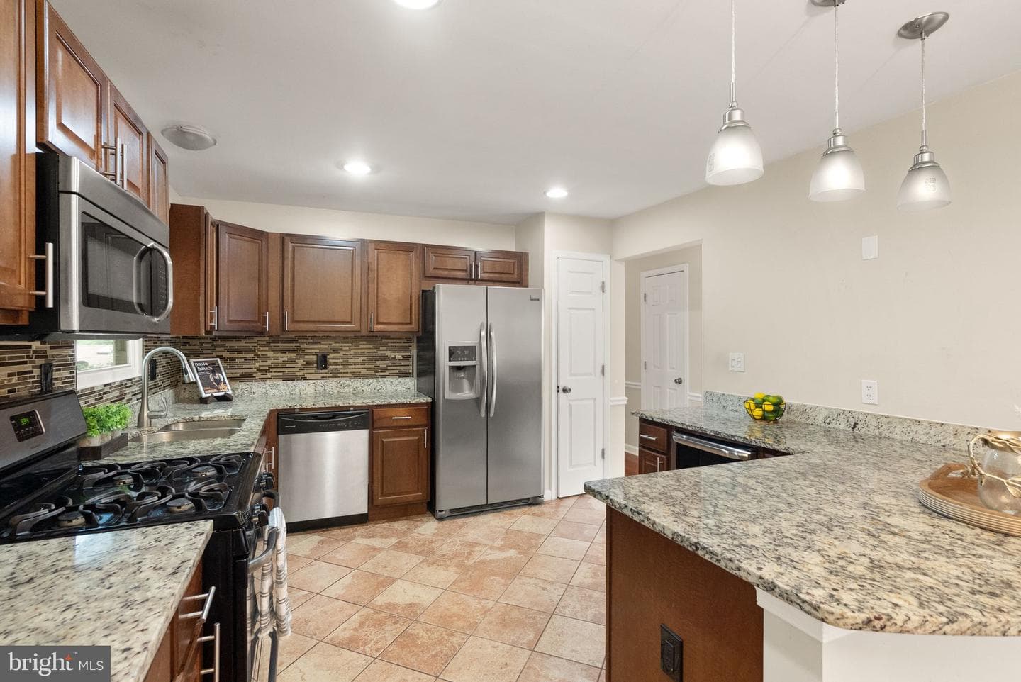 8114 Turner Street photo 15