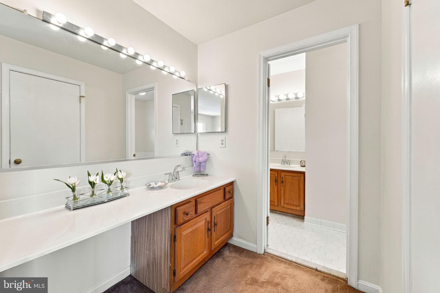 7606 Lexington Avenue photo 31