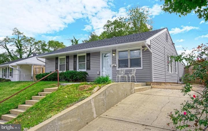 703 Leyte Place, Oxon Hill