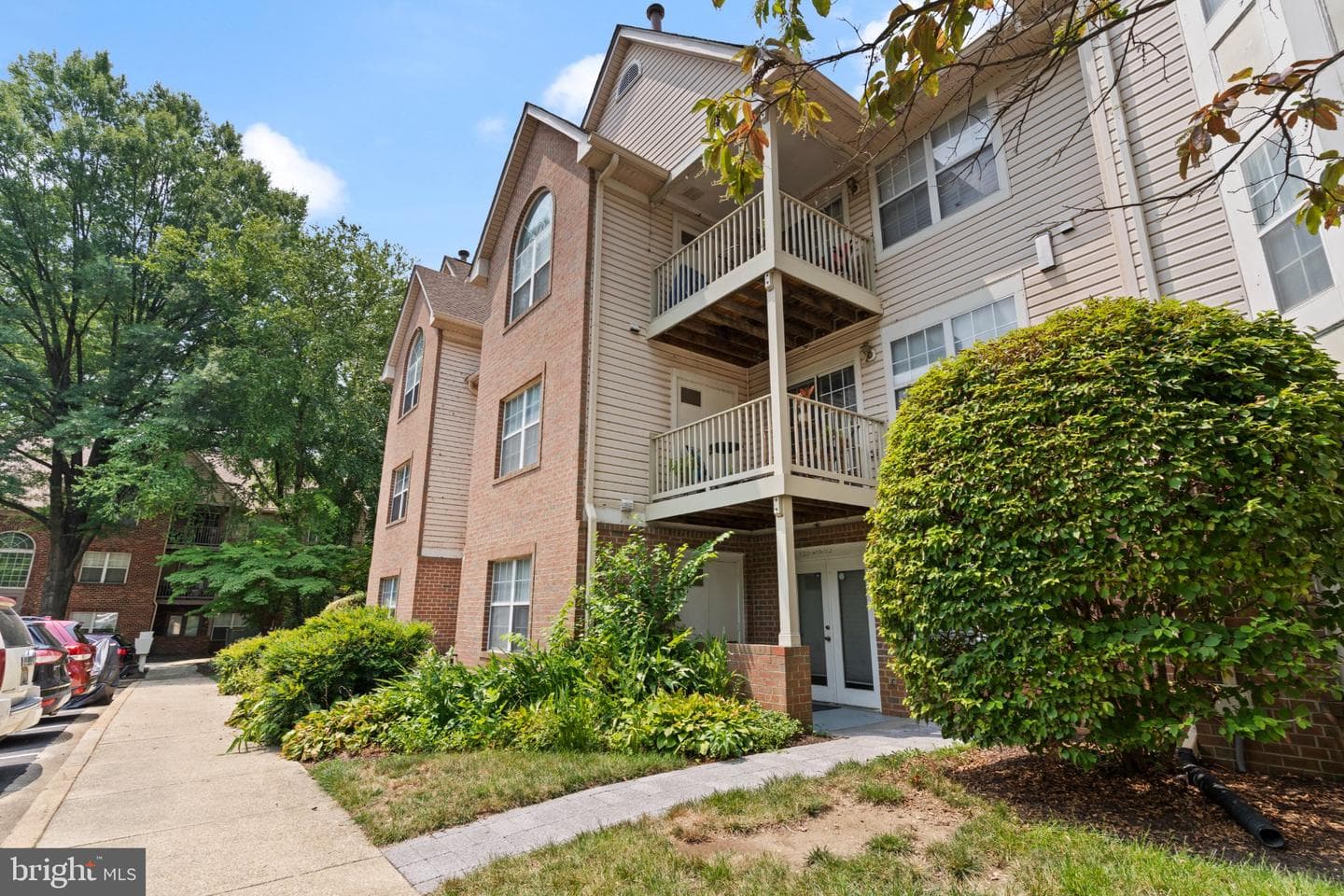 9720 Lake Pointe Court #204 photo 2