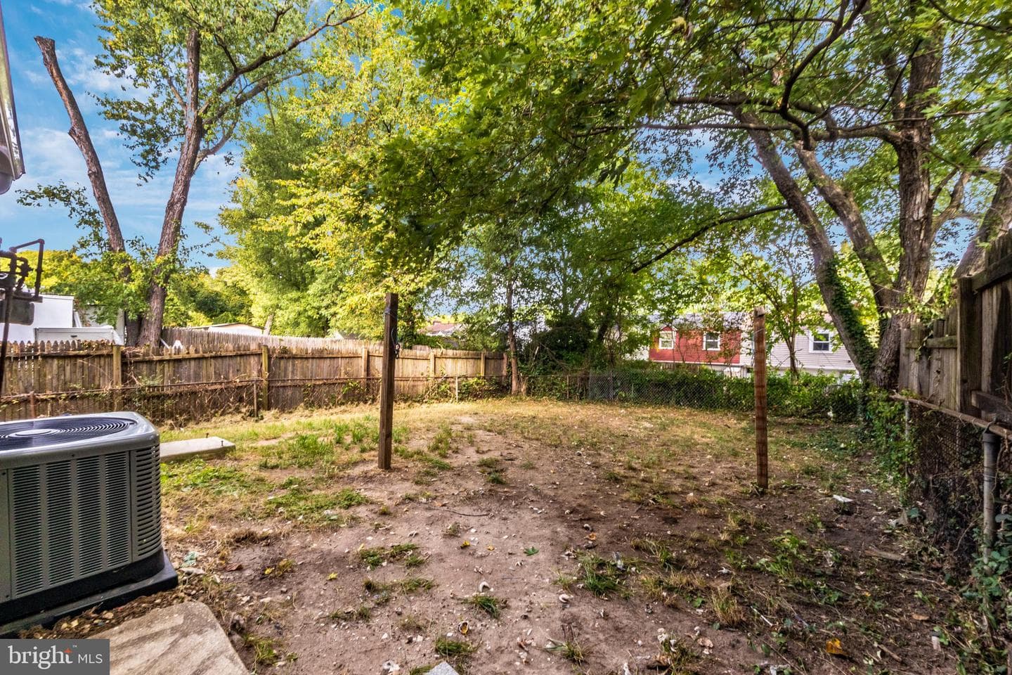 7702 Burnside Road photo 45
