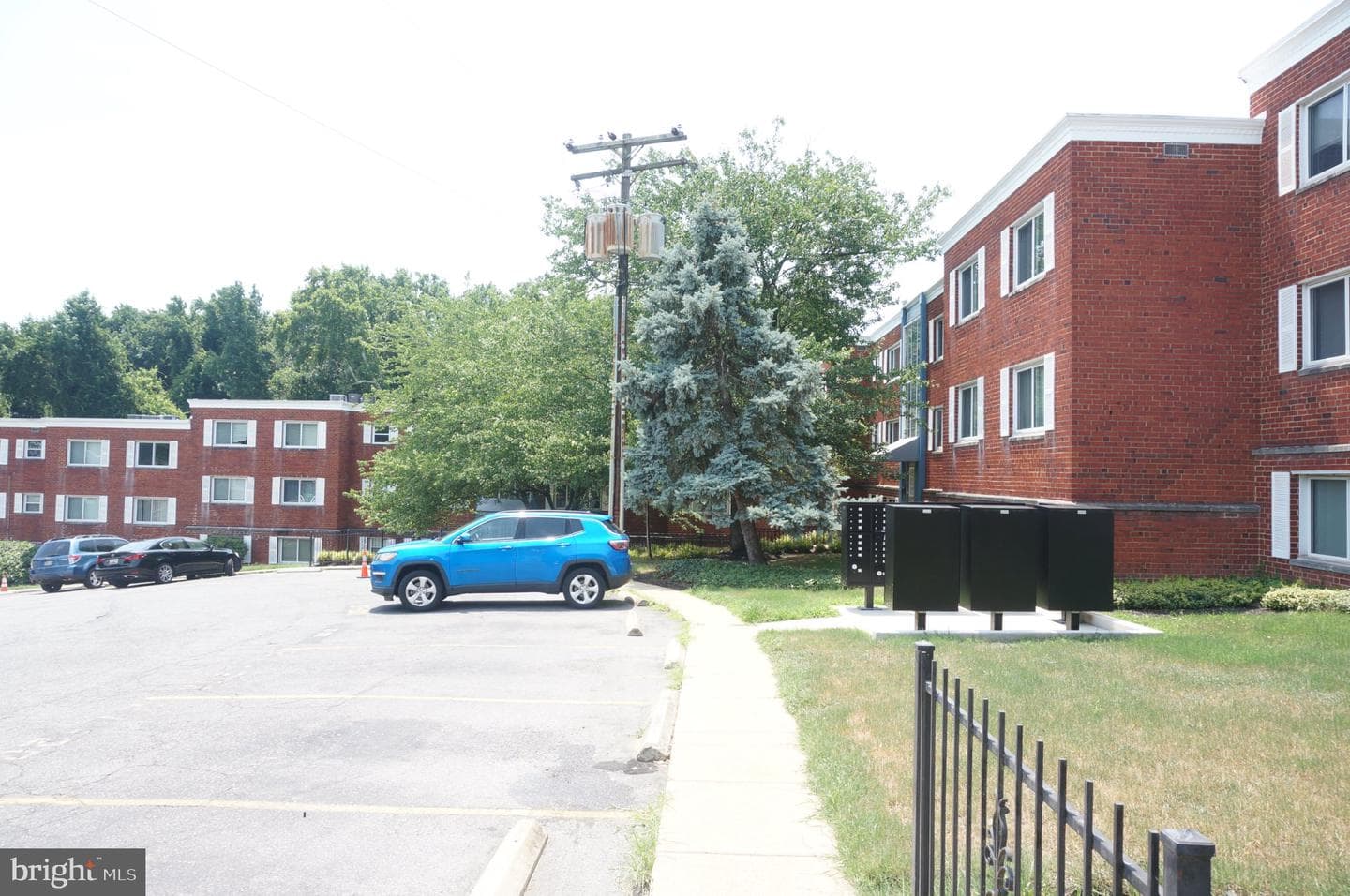 3825 Hamilton Street #c-302 photo 4