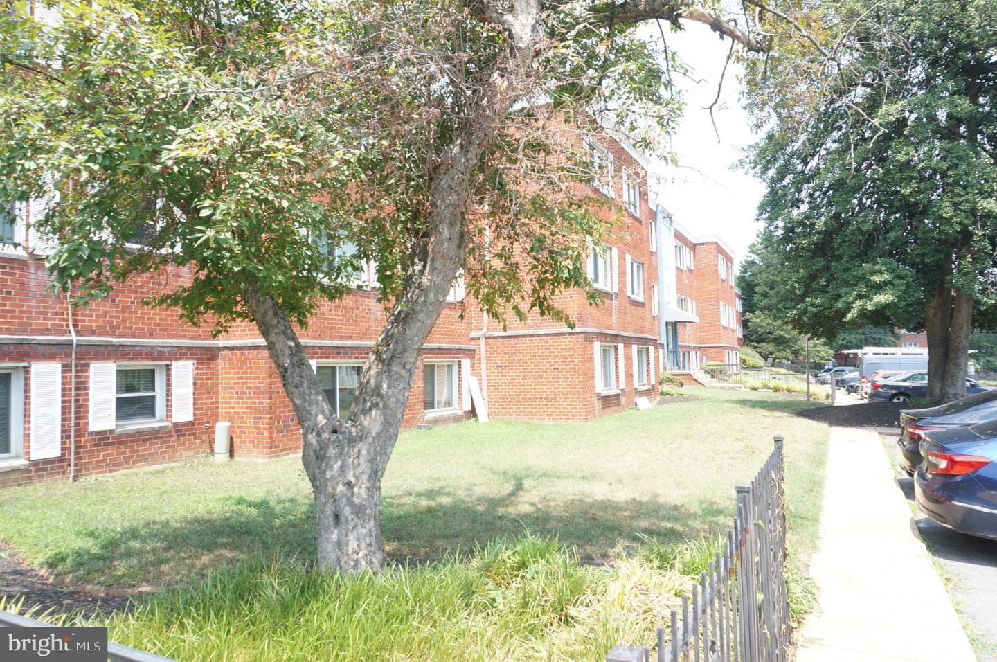 3825 Hamilton Street #c-302 photo 5