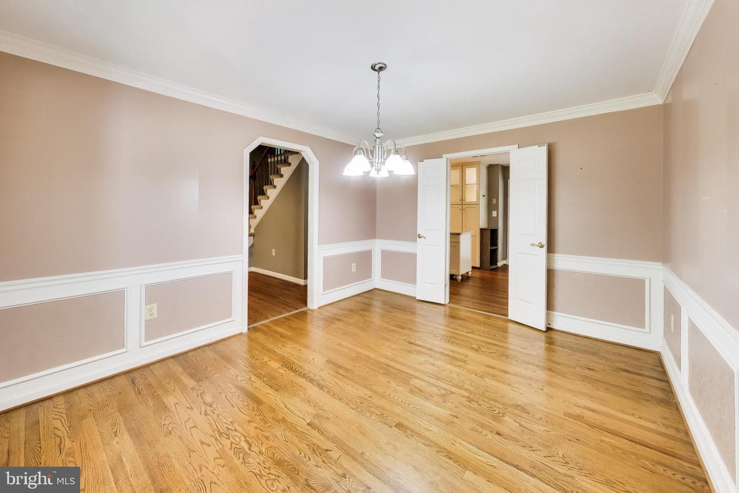 2012 Bermondsey Drive photo 14