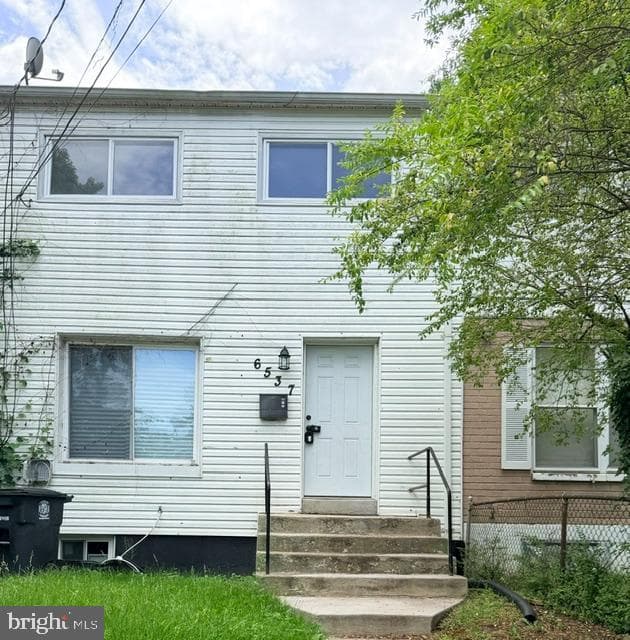 6537 Columbia Terrace