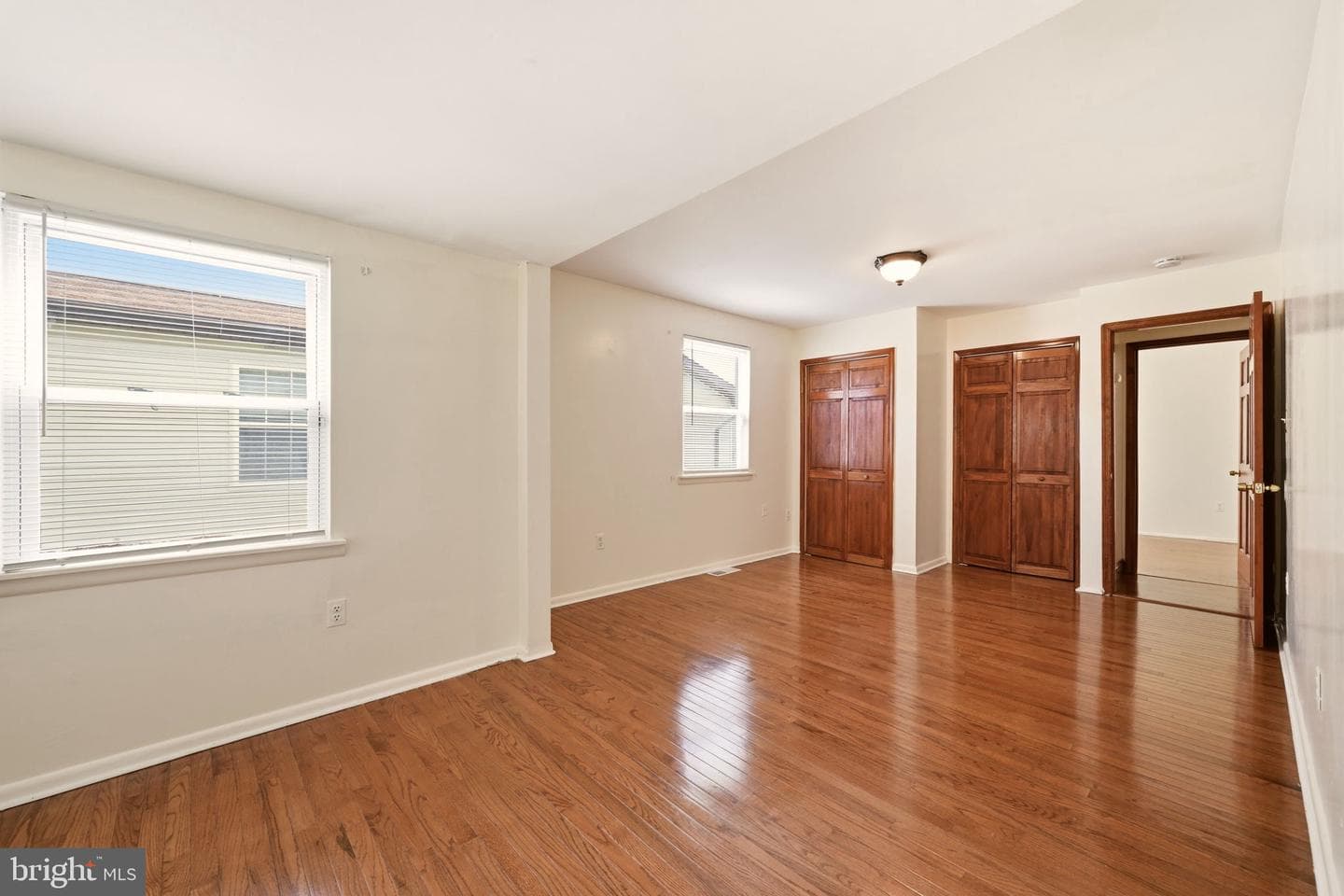 5122 Navahoe Street photo 14