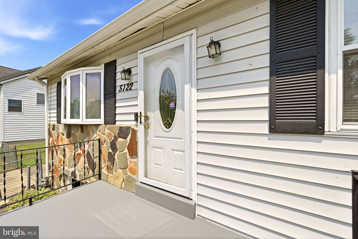 5122 Navahoe Street photo 3
