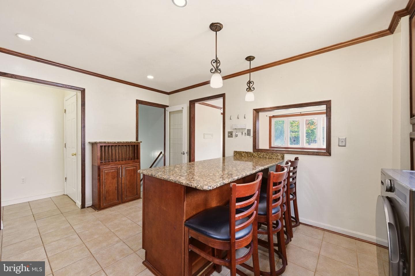 5122 Navahoe Street photo 8