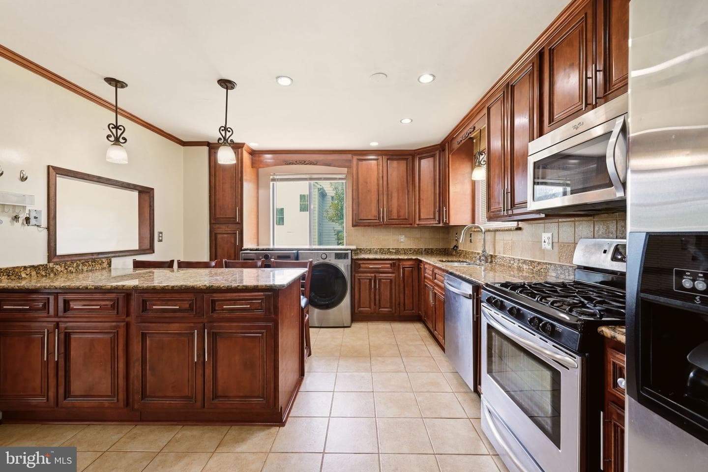 5122 Navahoe Street photo 9