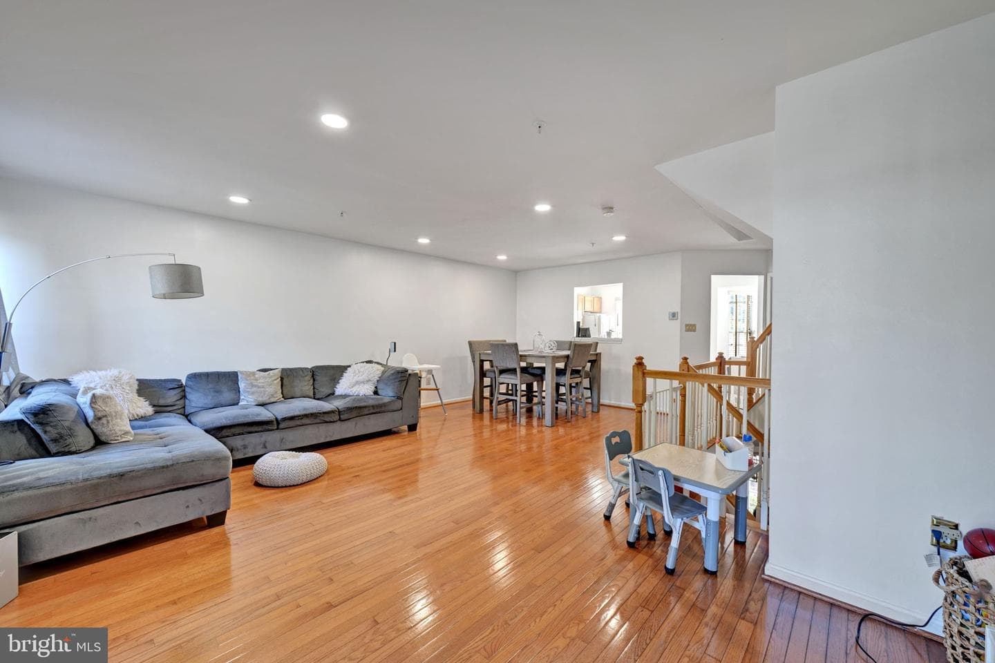 4446 Swindon Terrace photo 7