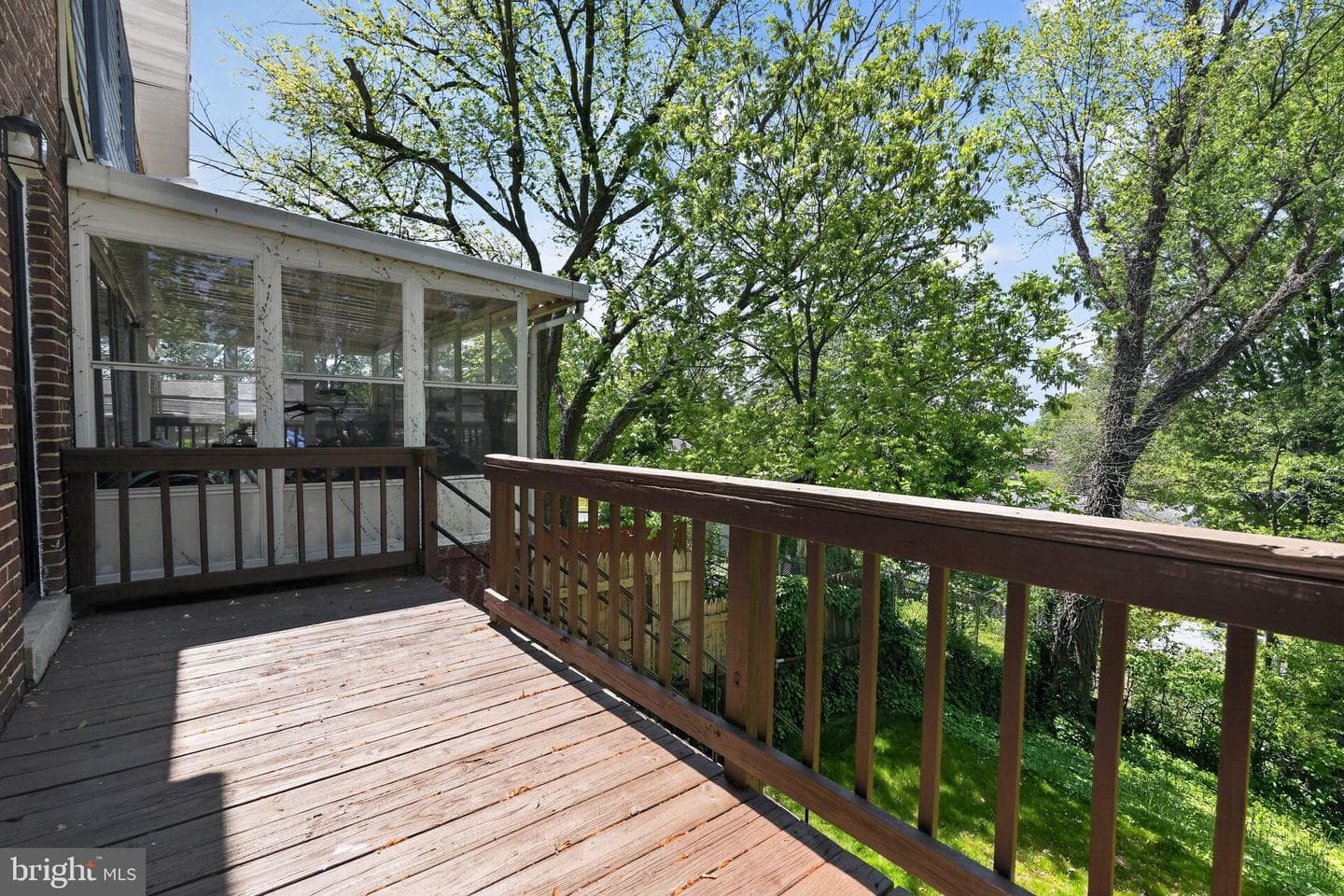 5315 Leverett Street photo 21