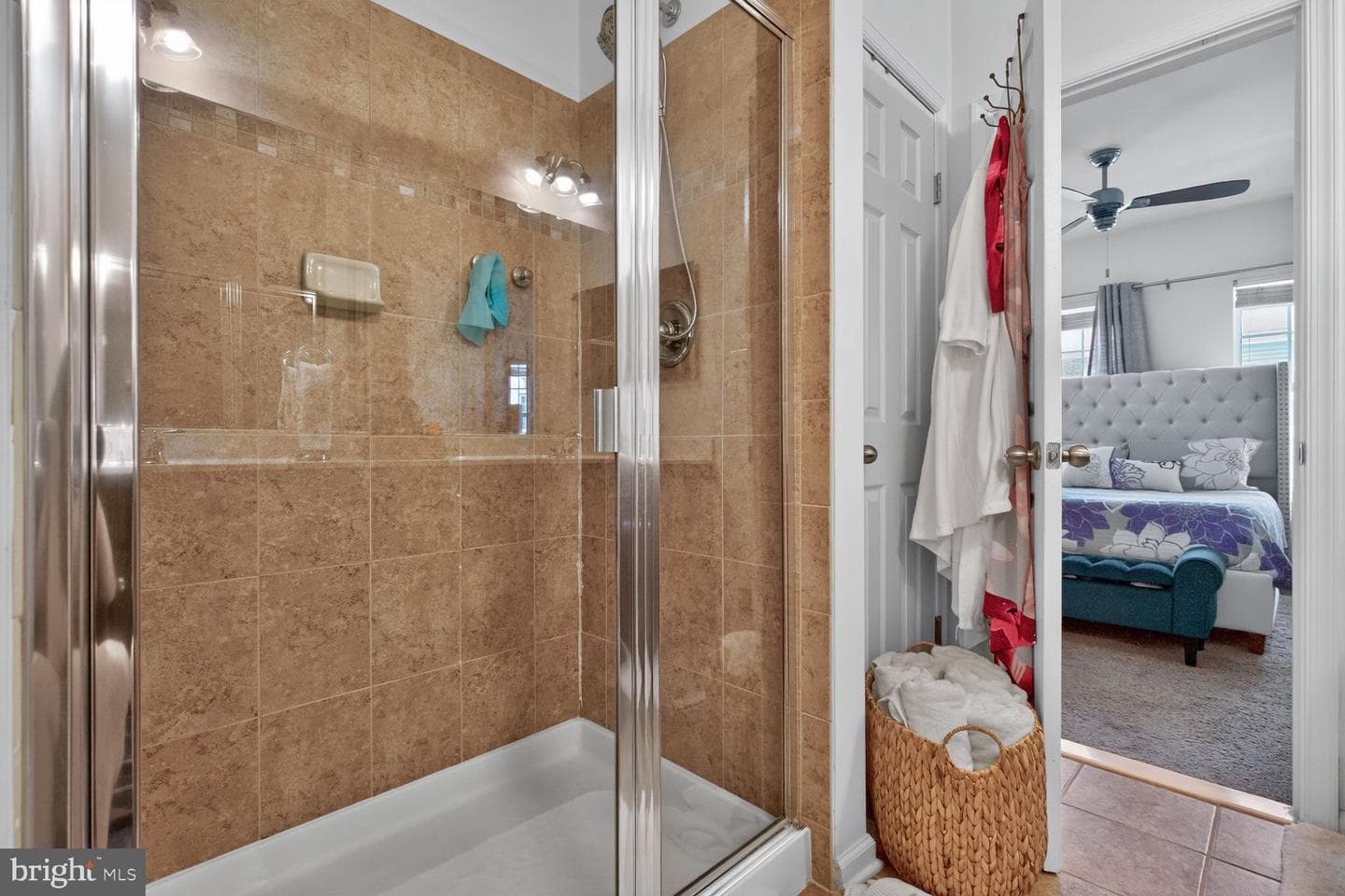 7243 Silver Thorn Way photo 14