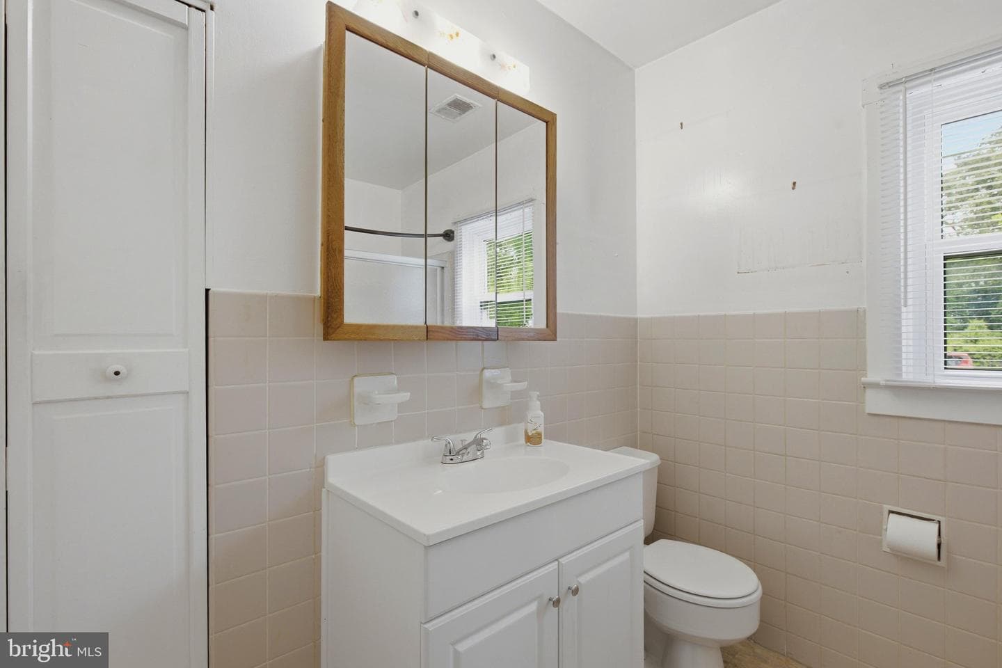 9009 Allentown Road photo 15