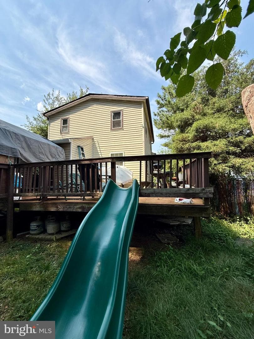 5103 Crittenden Street photo 10