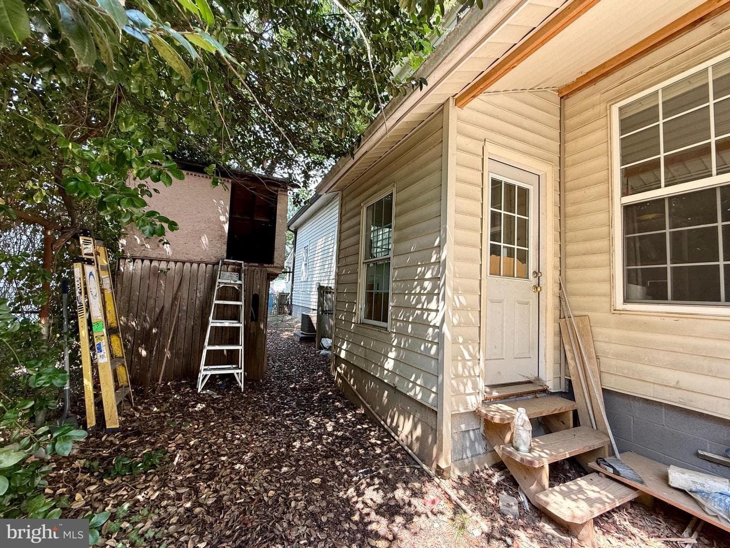 5103 Crittenden Street photo 11