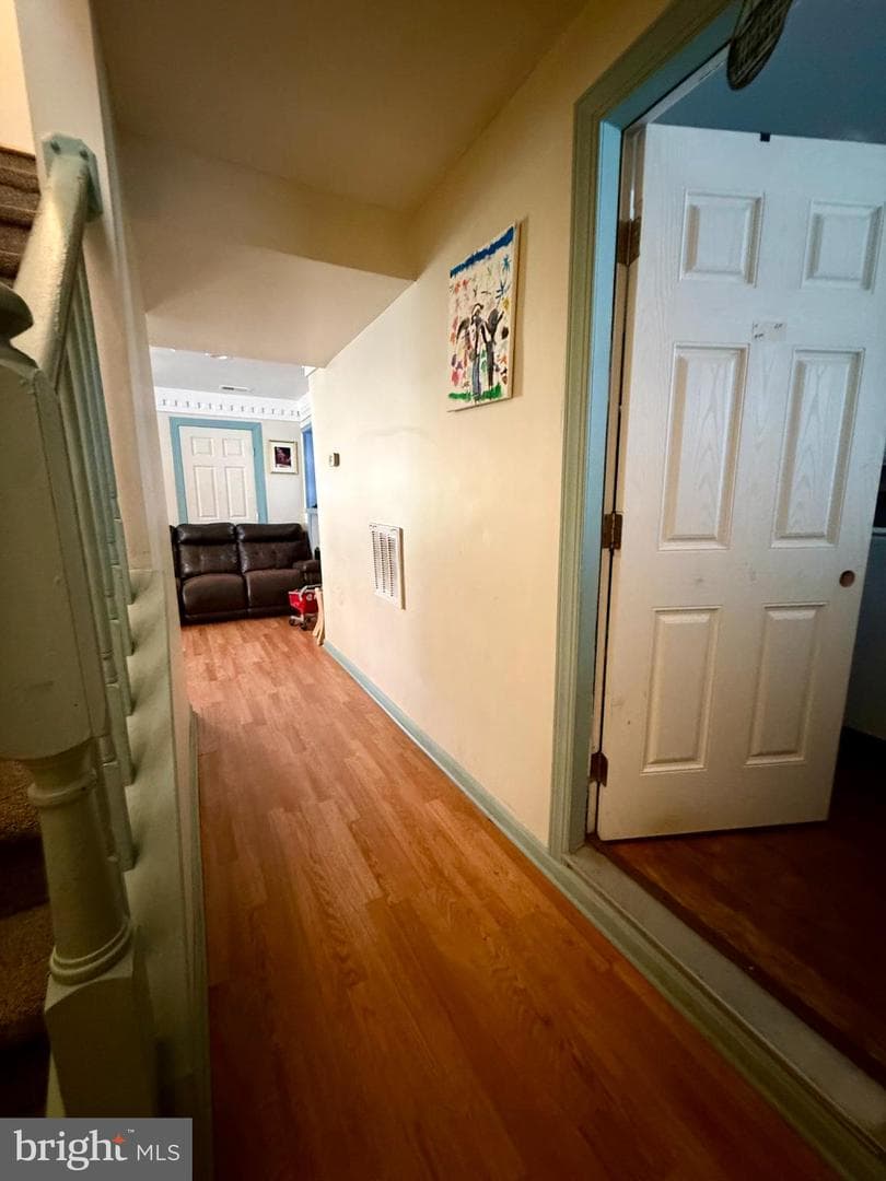 5103 Crittenden Street photo 24