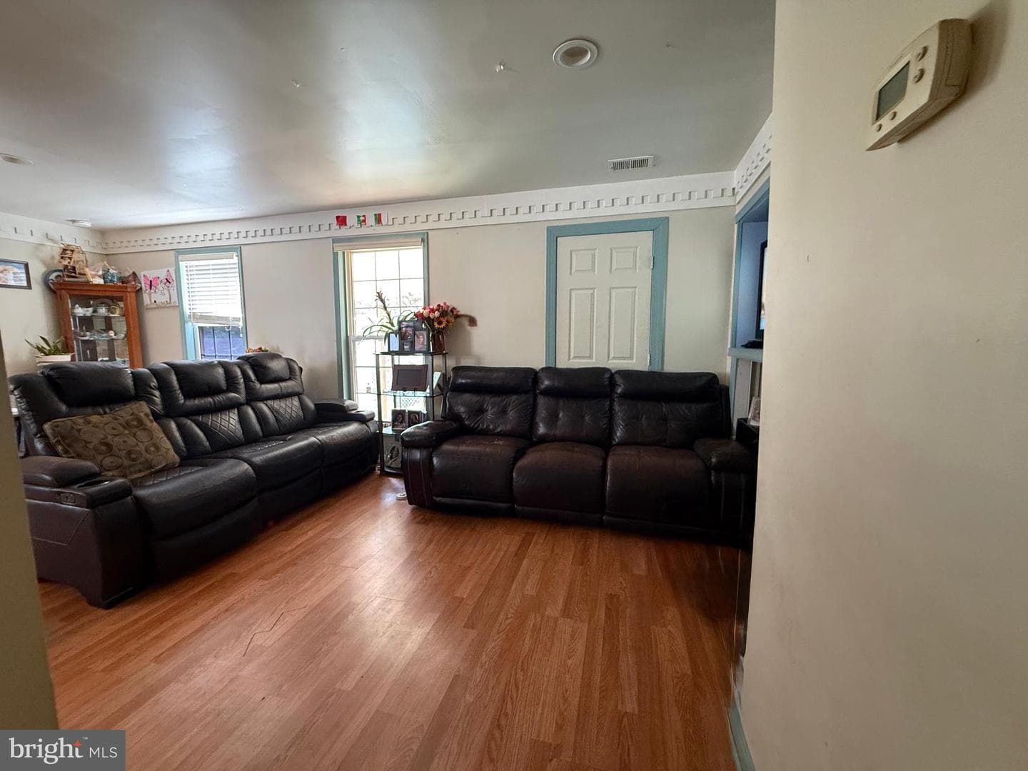 5103 Crittenden Street photo 25