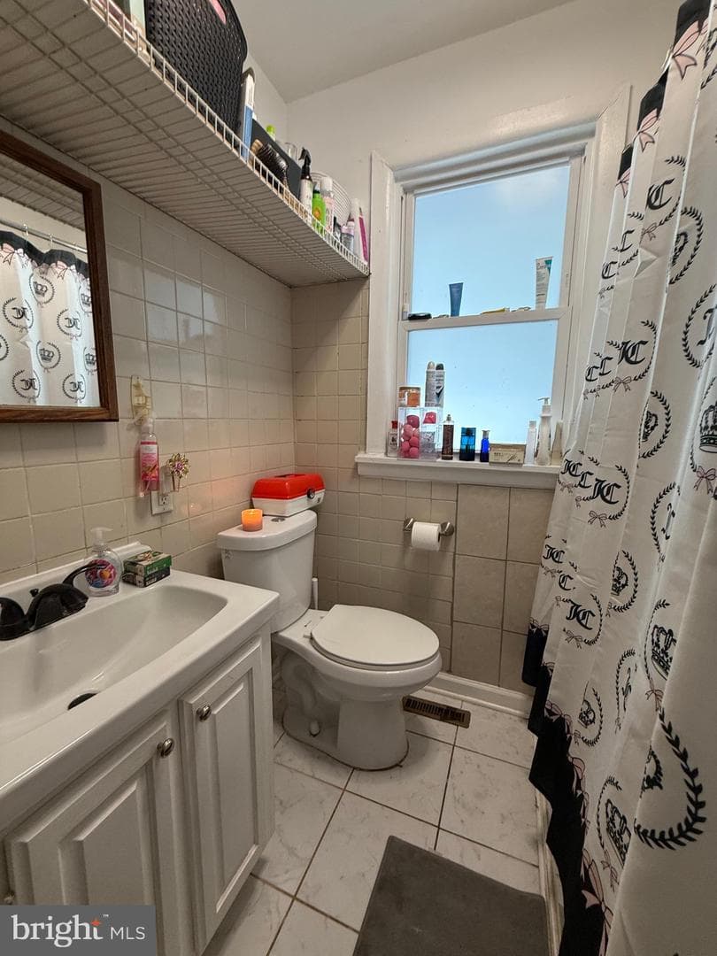 5103 Crittenden Street photo 54