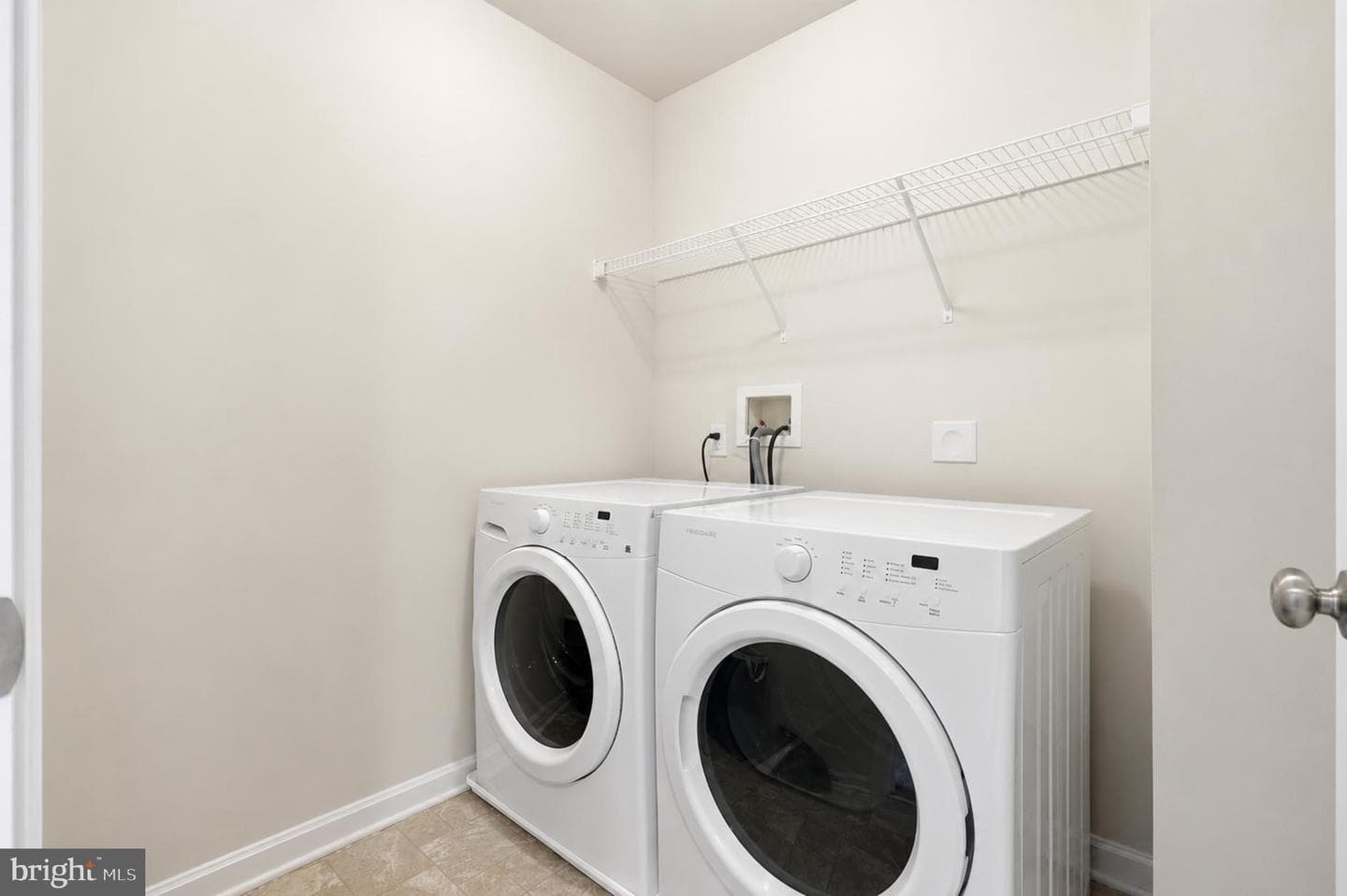 9407 Geaton Park Place photo 24
