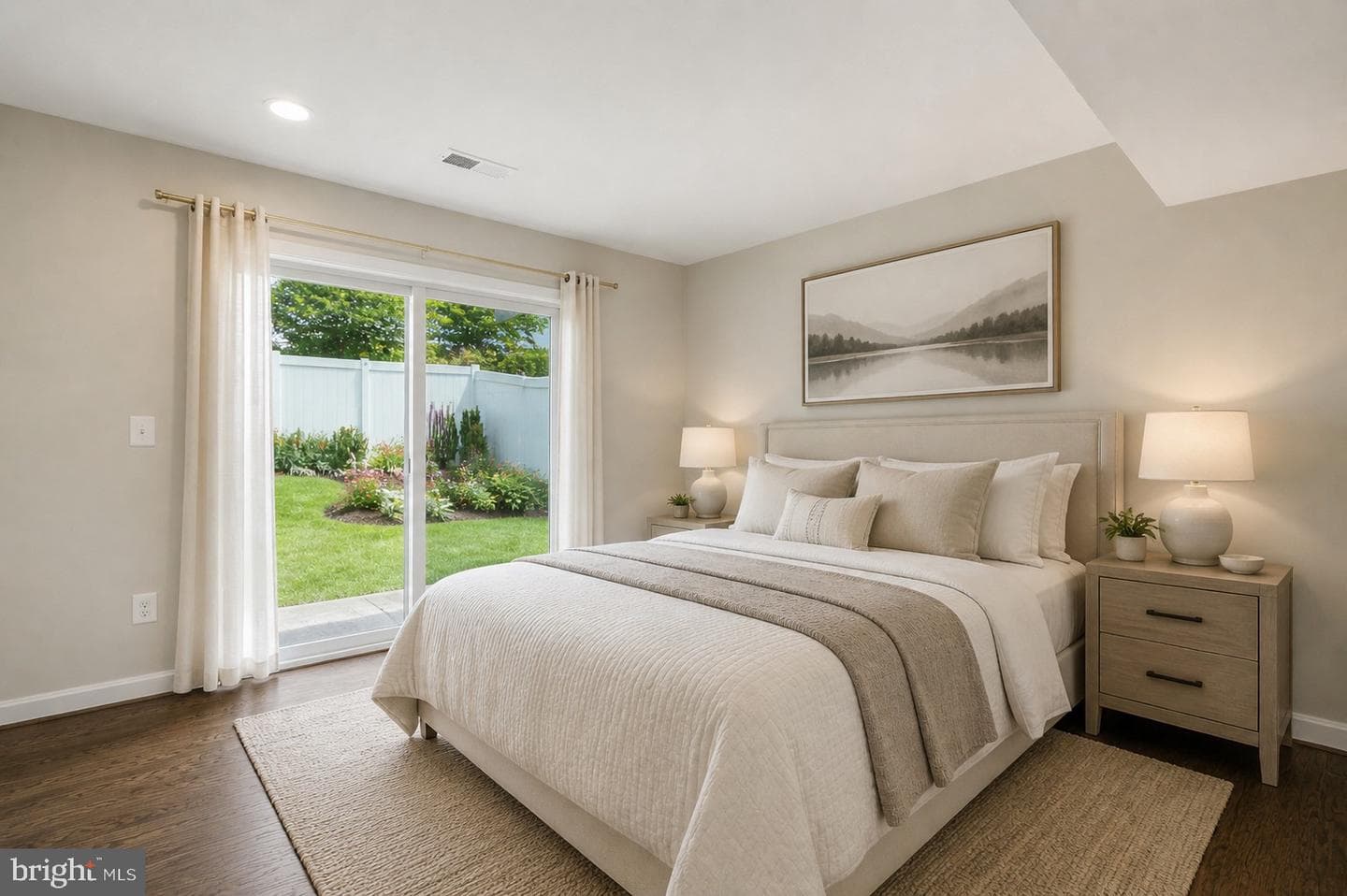 1052 Owens Road photo 8