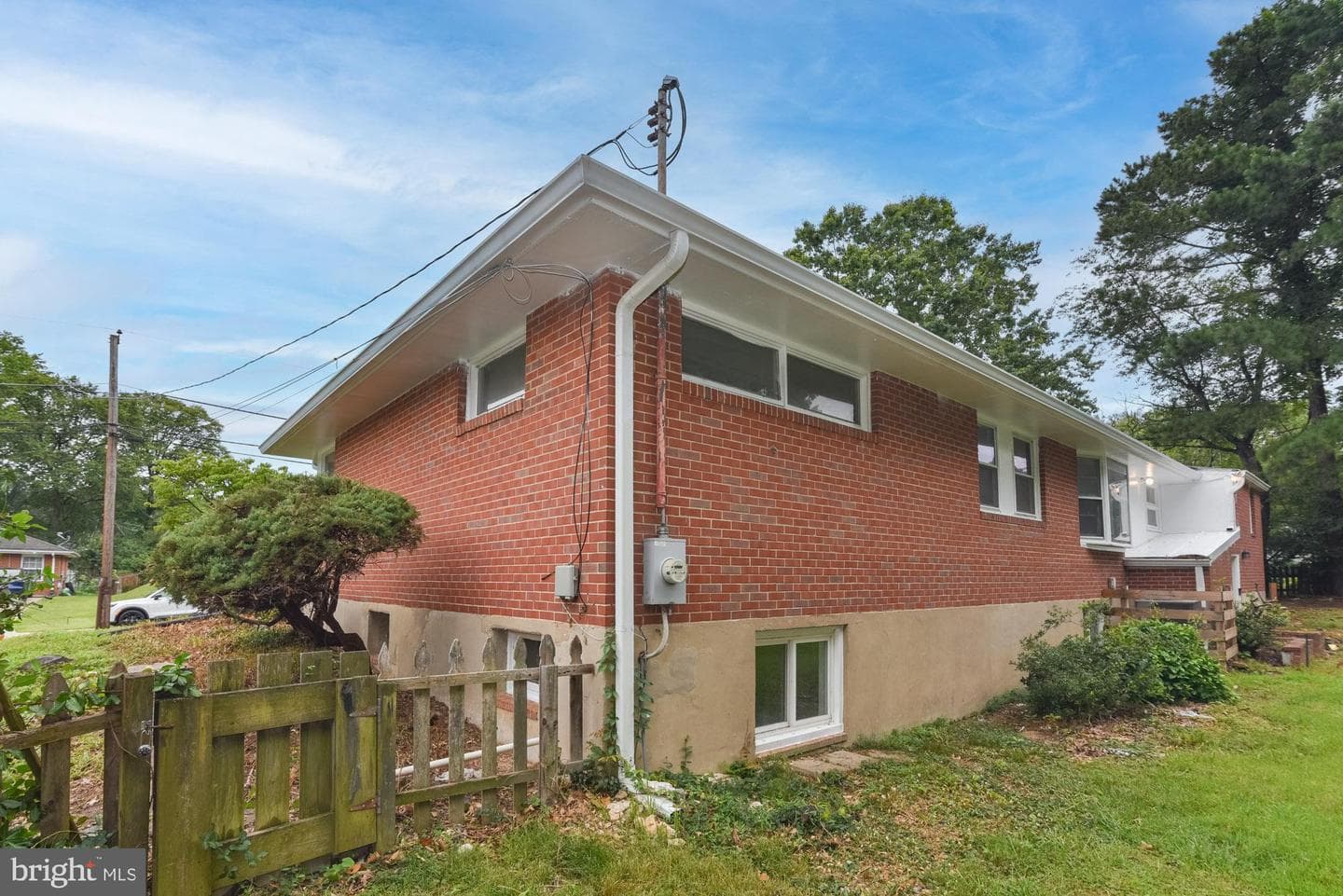 4302 Yates Road photo 38