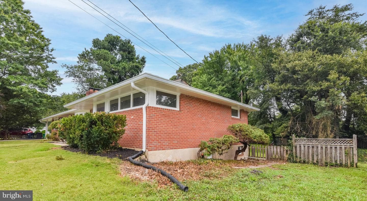 4302 Yates Road photo 39
