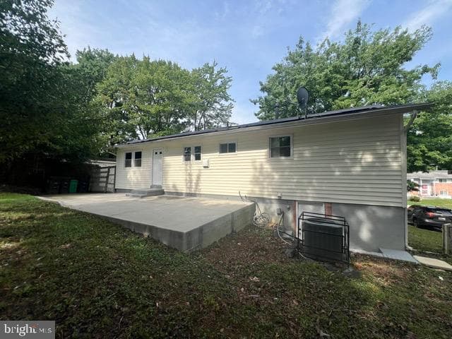 5620 Galloway Drive photo 16