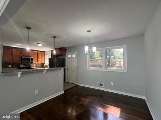 5620 Galloway Drive photo 4