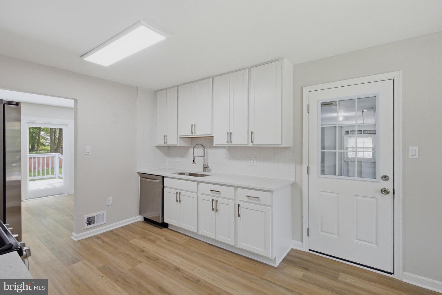 408 E Tantallon Drive photo 11