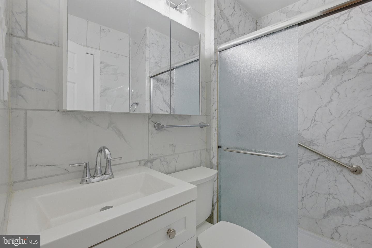 408 E Tantallon Drive photo 24