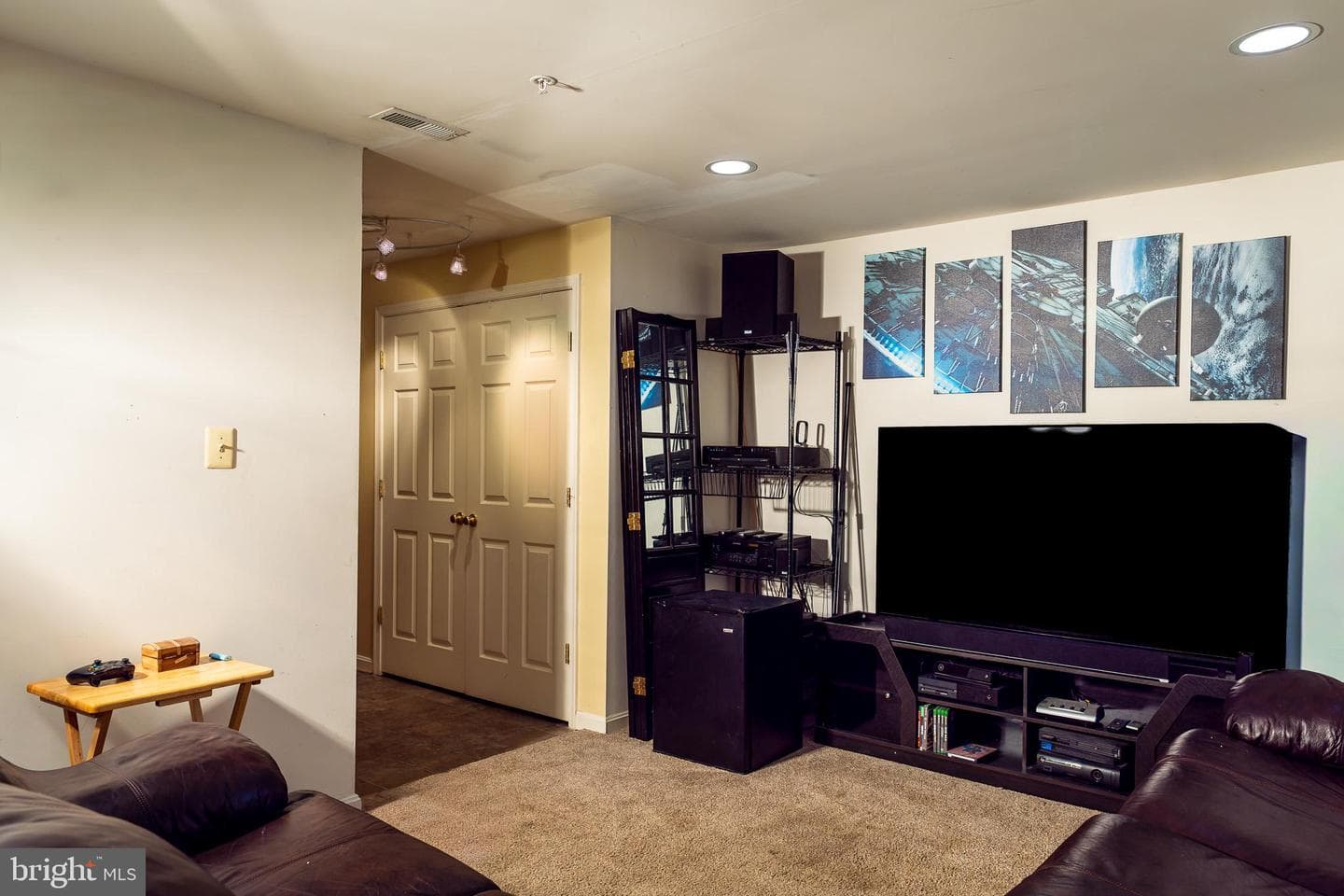 1400 Estelle Drive photo 21