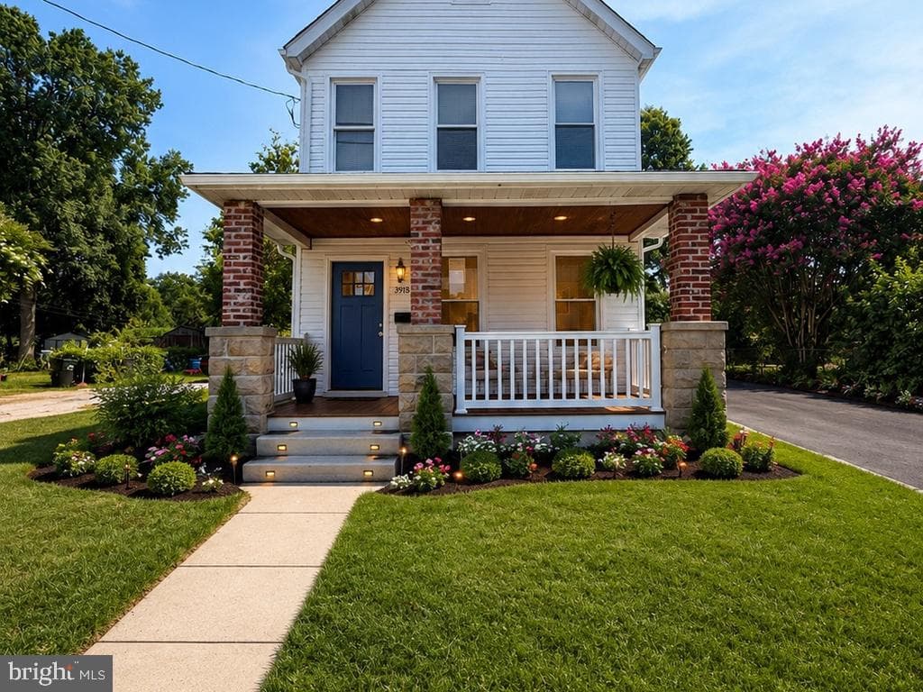 3918 Allison Street, Brentwood