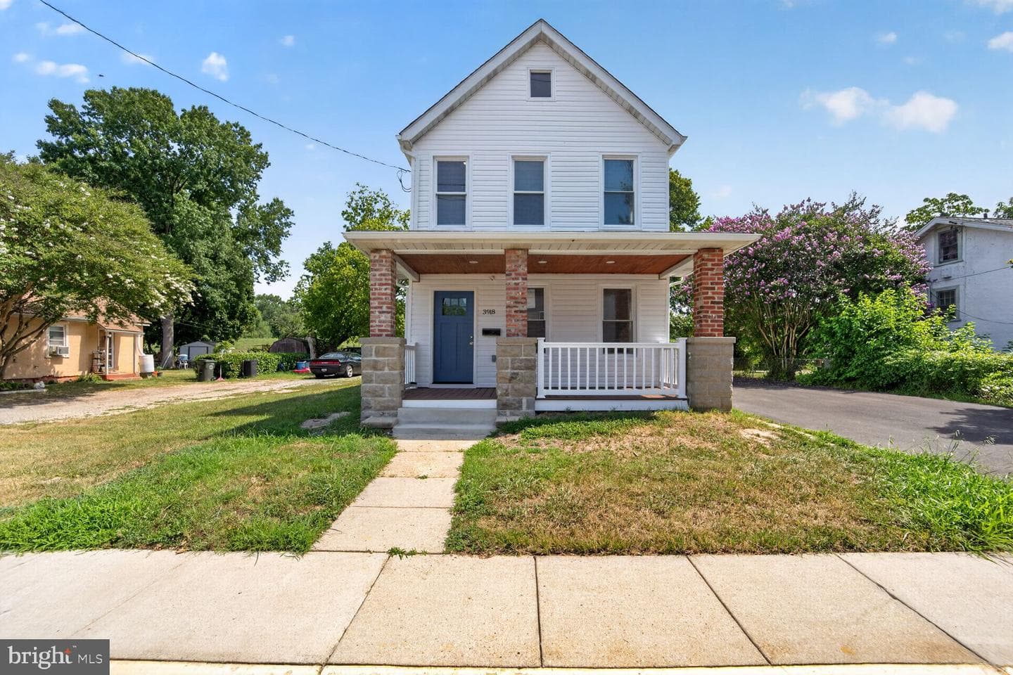 3918 Allison Street, Brentwood