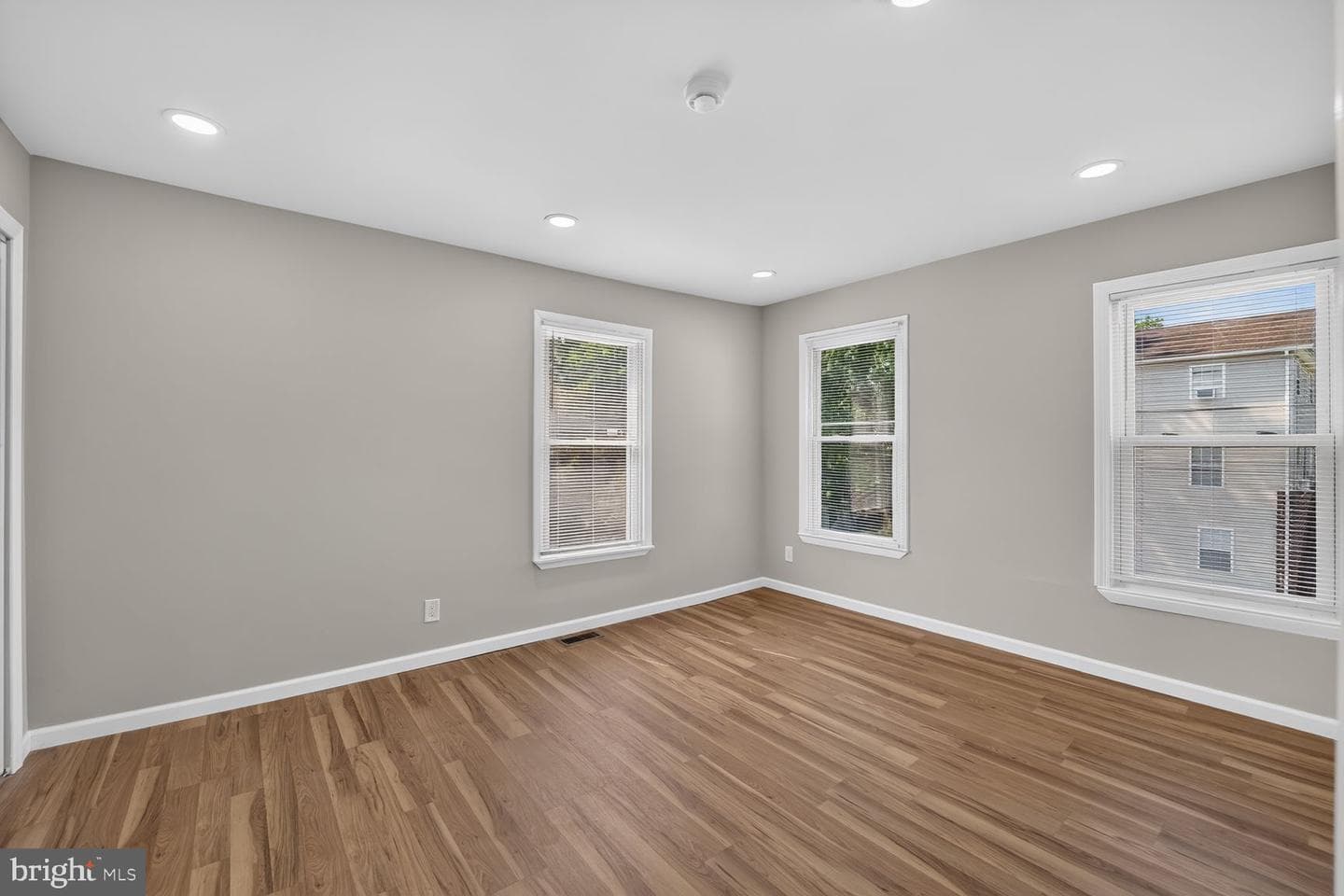 3918 Allison Street photo 20