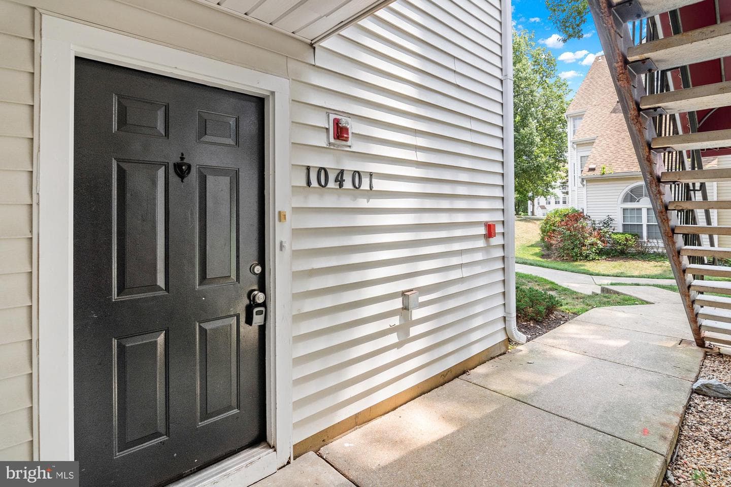 10401 Beacon Ridge Drive #8-101 photo 2