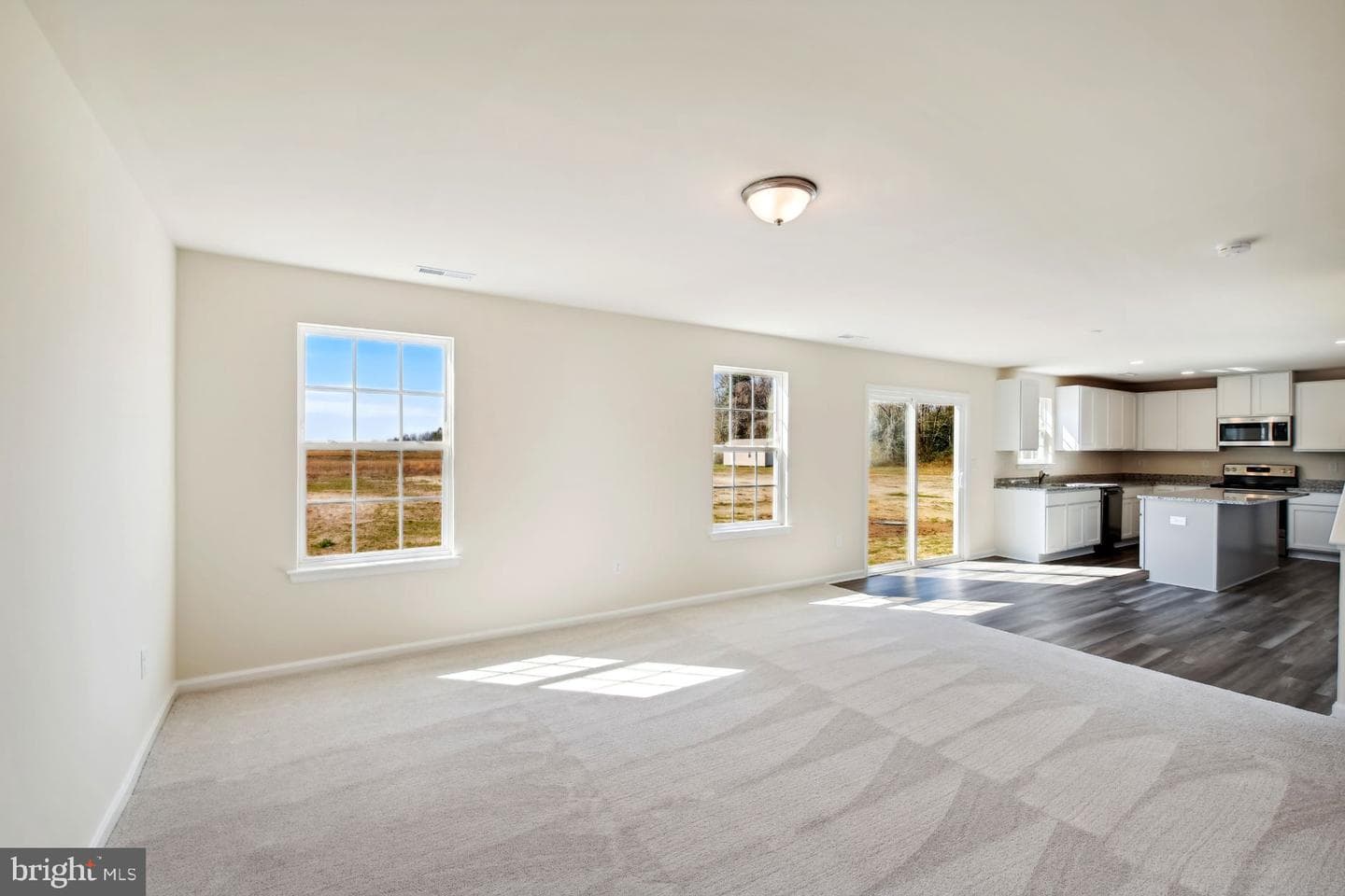 600 Kings Lane photo 9