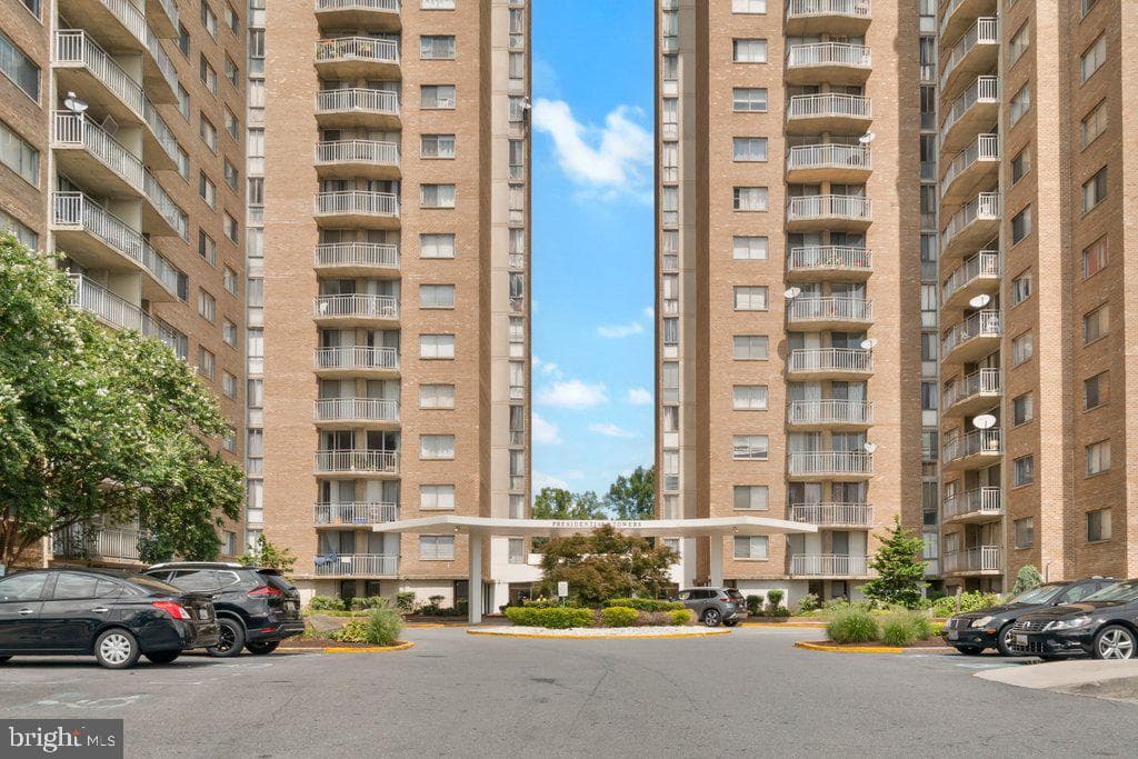 1836 Metzerott Road #1401, Hyattsville