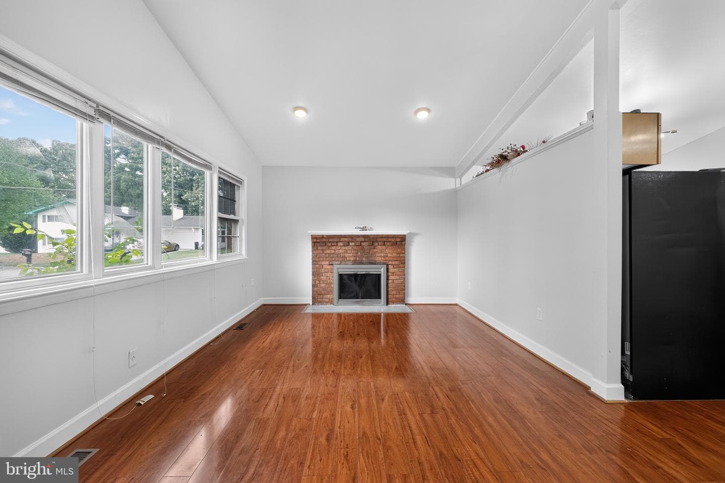5504 Westminster Court photo 5