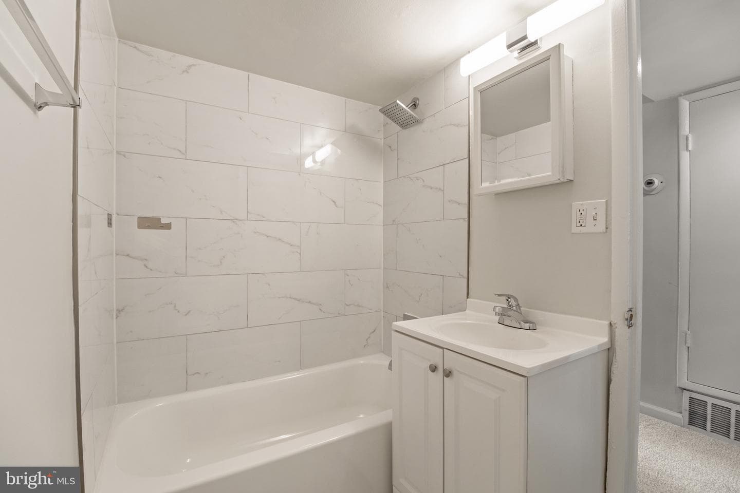 526 Wilson Bridge Drive #6727 C-1 photo 4