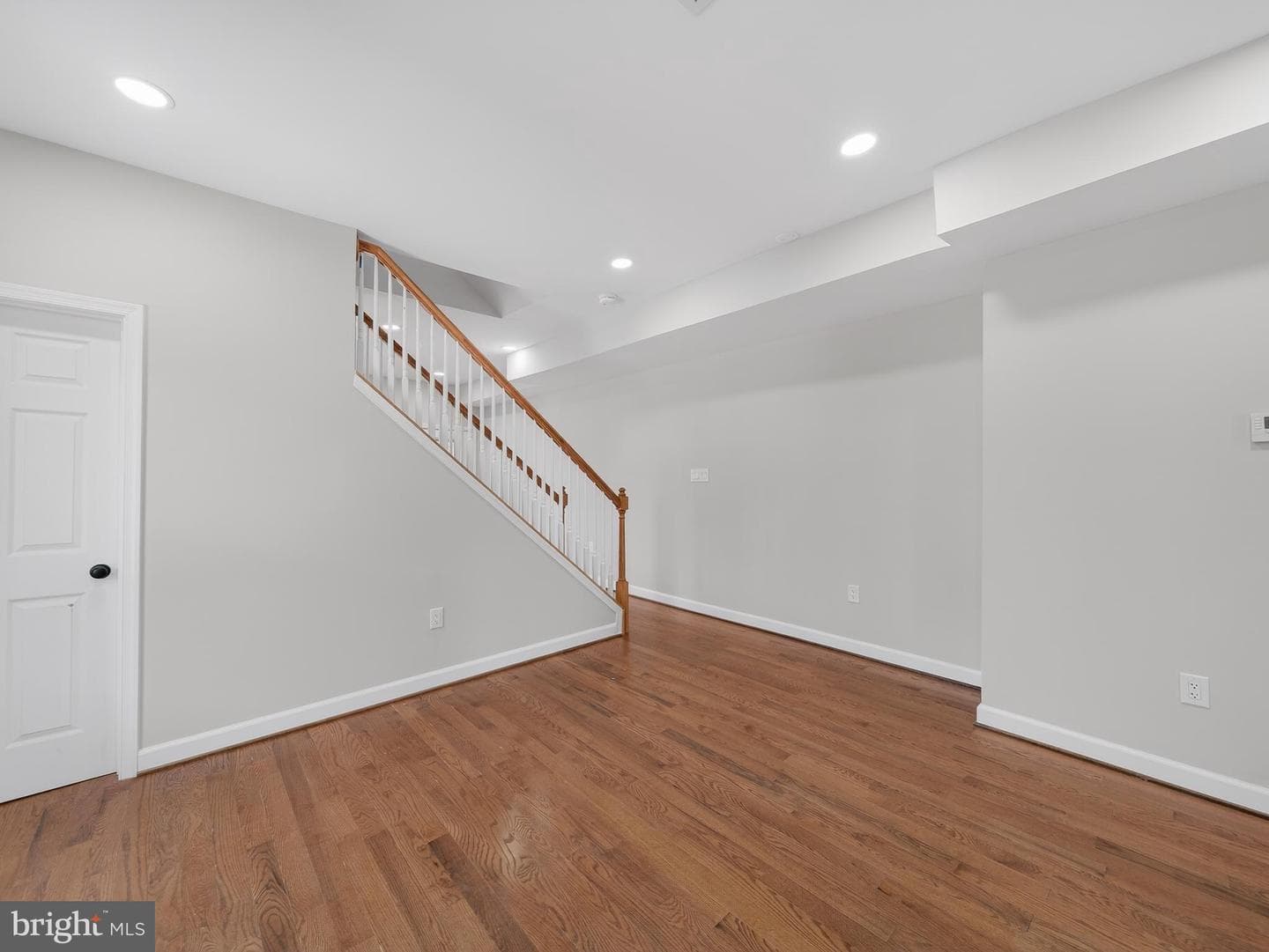 5919 Addison Road photo 15