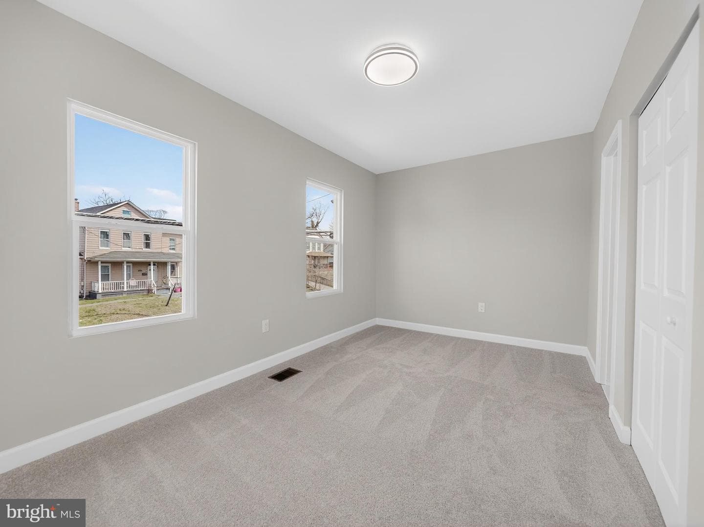 5919 Addison Road photo 27