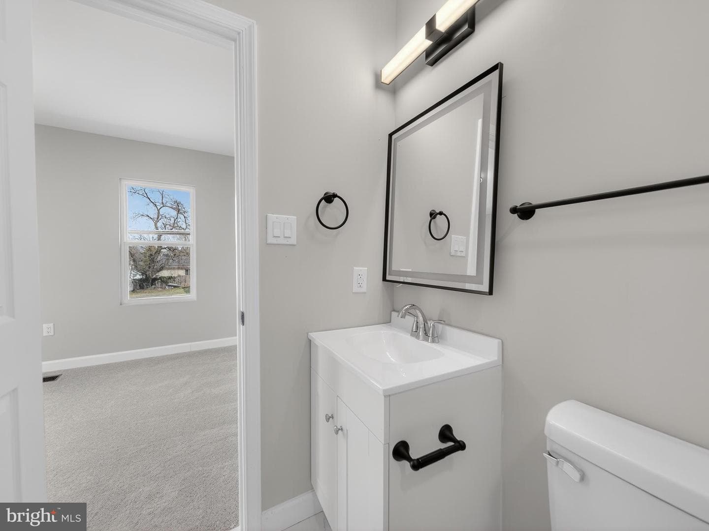 5919 Addison Road photo 32